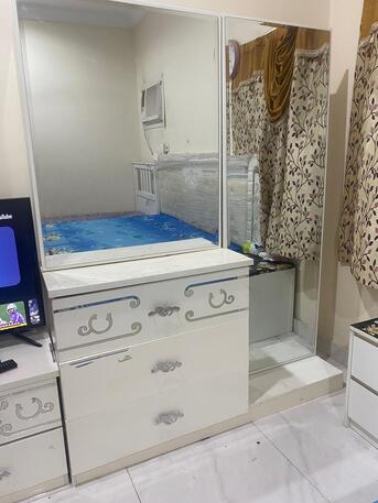 Al Nazlah Al Yamaniyah, Household Items, House Hold For Sell