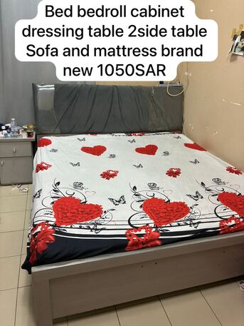 Al Jubail Al Balad, Air Conditioners, SAR 4000,  House Hold Items