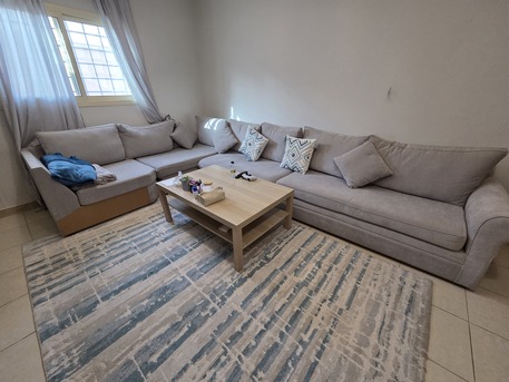 Riyadh, Furniture, SAR 800,  Sofa Set With TV Table.