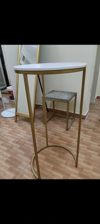 Hoora, Household Items, BHD 10,  Mirror And Console Table