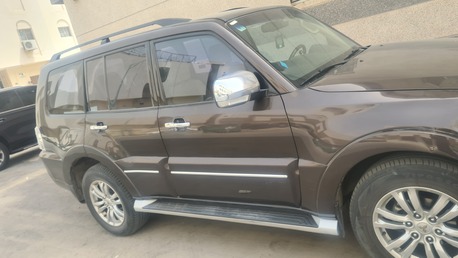Riyadh, Vehicles, Cars & Trucks , SAR 52000,  Mitsubishi Pajero,  2020,  Automatic,  160000 KM,     GOLD Edition Model Immaculate Condition 52000 Sar For Sale