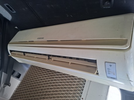 Jeddah, Air Conditioners, SAR 500,  Split AC For Sale With Remote 500 SAR. Dismantled In Working Condition