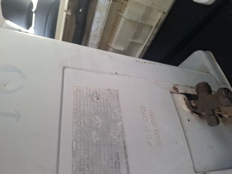 Jeddah, Air Conditioners, SAR 500,  Split AC For Sale With Remote 500 SAR. Dismantled In Working Condition
