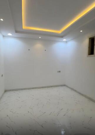 Tuwaiq, Apartments, Flats, Houses & Villas, SAR 20000/year,  4 BR,  Family Flat Available In Tuwaiq Riyadh