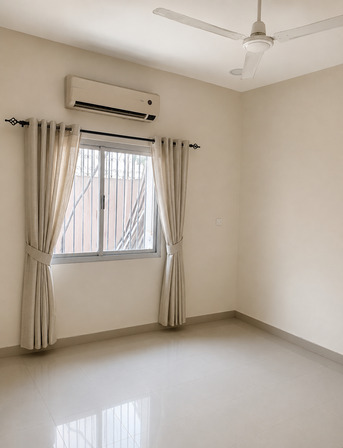 Jidhafs, Apartments, Flats, Houses & Villas, BHD 140/month,  2 BR,  For Rent: Apartment In Jidhafs Area.