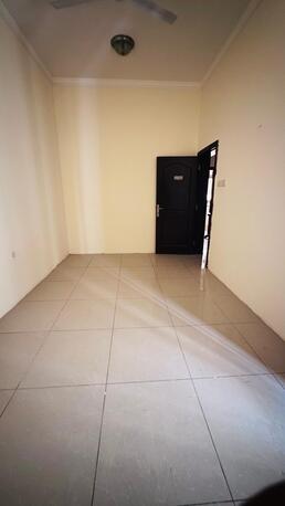 Manama, Apartments, Flats, Houses & Villas, BHD 200/month,  2 BR,  Flat For Rent In Manama Behind Shifa Hospital