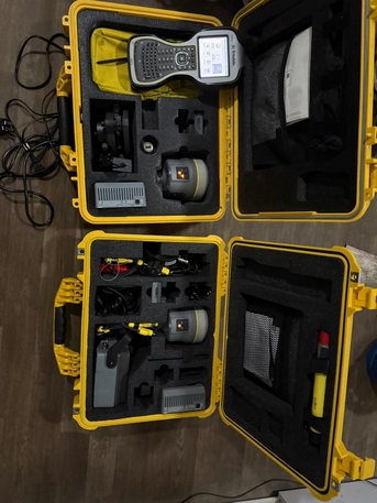 Dammam, Electronics, SAR 4500,  Trimble R10 Base And Rover With TDL450H External Radio
