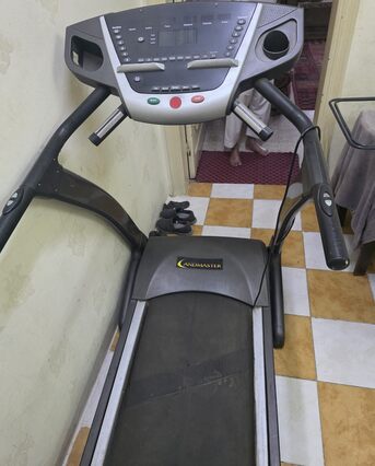 Al Aziziyah, Household Items, SAR 200,  Heavy Duty Treadill For Sale