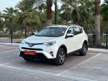 Muharraq, Vehicles, Cars & Trucks , BHD 1,  Toyota RAV4,  2018,  Automatic,  127000 KM,