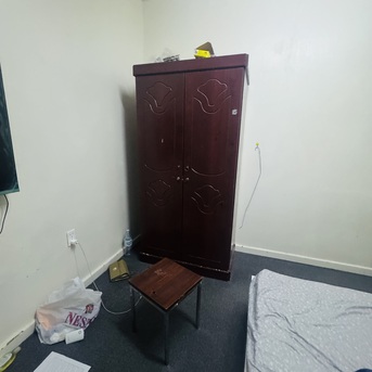 Khobar, Appliances, SAR 800,  Bed Set King Size And Queen Size Cupbord Price Negotiable