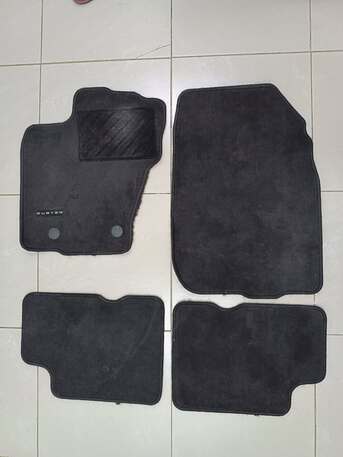 Salmaniya, Auto Parts, BHD 5,  Renault Duster - Cargo Trunk Cover , Floor Mat , Back Wiper