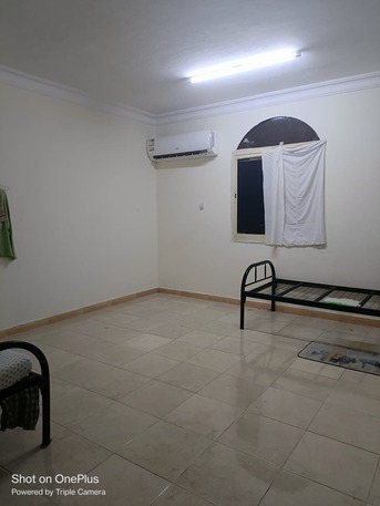 Dammam, Rooms for Rent, SAR 1400/month,  Furnished,  000 Sq. Meter,  WE ARE OFFERING ROOM WITH BATHROOM AND KITCHEN