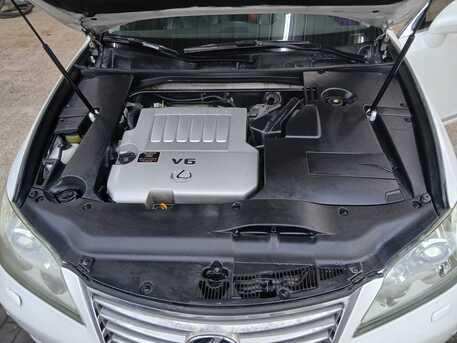 Manama, Vehicles, Cars & Trucks , BHD 2850,  Lexus ES 350,  2010,  Automatic,  275 KM,    Full Option For Sale (Urgent)