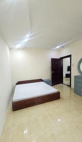Salmaniya, Housing Exchanges, BHD 300/month,  2 BR,  2 Bedroom Fully Furnished Flat For Rent With Ewa