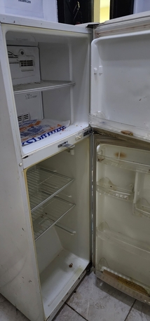 Riyadh, Appliances, SAR 350,  Urgent Sale Fridge