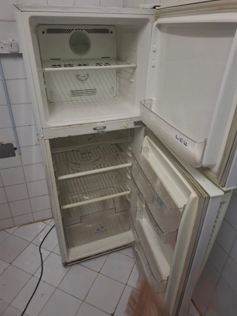 Dammam, Appliances, SAR 650,  Samsung Double Door Fridge Goodcondition Available For Sale