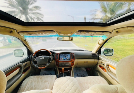 Ras Rumman, Vehicles, Cars & Trucks , BHD 1,  Lexus LX,  2003,  Automatic,  426000 KM,   470 -  - Power With Luxury - Well Maintained