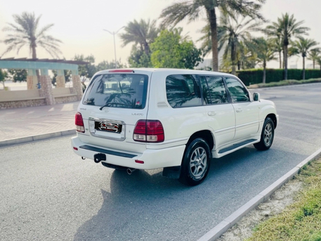 Ras Rumman, Vehicles, Cars & Trucks , BHD 1,  Lexus LX,  2003,  Automatic,  426000 KM,   470 -  - Power With Luxury - Well Maintained