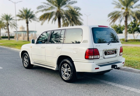 Ras Rumman, Vehicles, Cars & Trucks , BHD 1,  Lexus LX,  2003,  Automatic,  426000 KM,   470 -  - Power With Luxury - Well Maintained