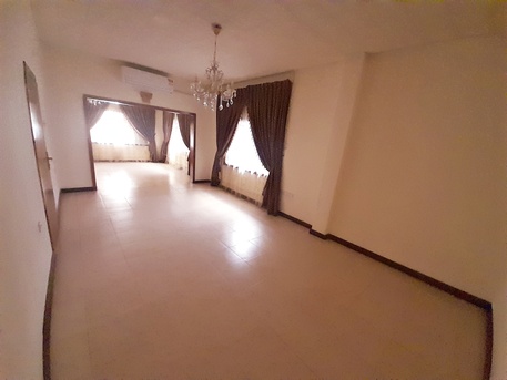 Manama, Apartments, Flats, Houses & Villas, BHD 320/month,  4 BR,  ▐Brightness ▐Apartment▐Large Space▐Salihiya▐4 BHK▐