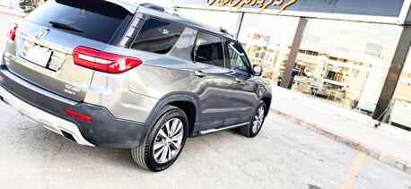 Riyadh, Vehicles, Cars & Trucks , SAR 35000,  Changan CS95,  2020,  Automatic,  200000 KM,  Selling My SUV  Good Condition No Any Fault Full Option