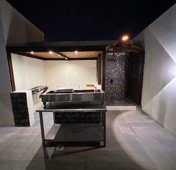 Manama, Holiday/Vacation Rentals, BHD 25/day,  1 BR,  🏊&zwj;♀️🏡 Pool Chalet Reservation &ndash; Sunday Night