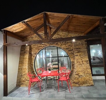 Manama, Holiday/Vacation Rentals, BHD 25/day,  1 BR,  🏊&zwj;♀️🏡 Pool Chalet Reservation &ndash; Sunday Night
