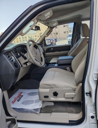 Jubail, Vehicles, Cars & Trucks , SAR 59000,  Expedition 4x4 2013,  2013,  Automatic,  198 KM,  Expedition 4x4 V8 . Excellent Condition, Aramco Used. Less Driven