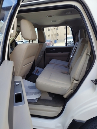 Jubail, Vehicles, Cars & Trucks , SAR 59000,  Expedition 4x4 2013,  2013,  Automatic,  198 KM,  Expedition 4x4 V8 . Excellent Condition, Aramco Used. Less Driven