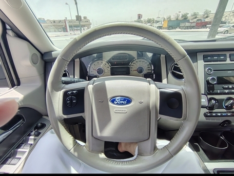 Jubail, Vehicles, Cars & Trucks , SAR 59000,  Expedition 4x4 2013,  2013,  Automatic,  198 KM,  Expedition 4x4 V8 . Excellent Condition, Aramco Used. Less Driven