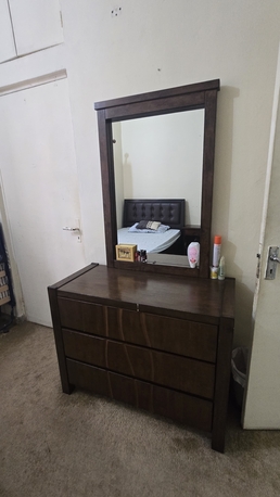 Manama, Furniture, BHD 30,  Dressing Table With Mirror