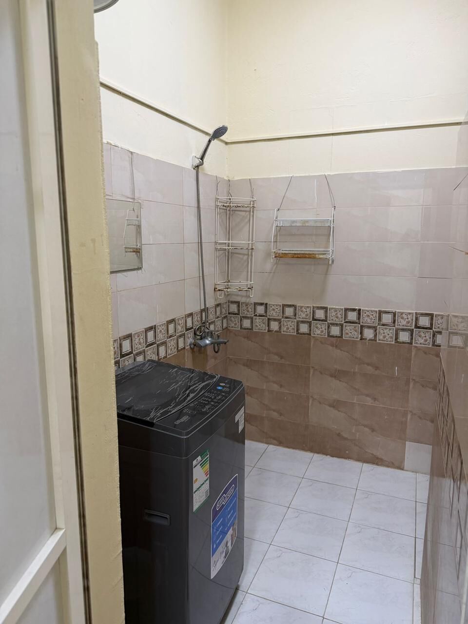 Olaya, Apartments, Flats, Houses & Villas, SAR 2000/month,  Furnished,  1 BR,  30 Sq. Meter,  Furnished Room For Executive Bachelor - Olaya Near To Kingdom Tower Or Behind Hilton