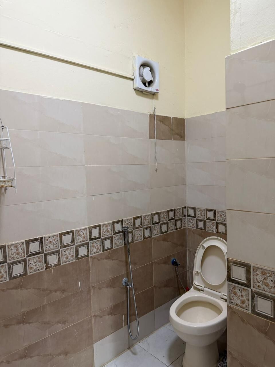 Olaya, Apartments, Flats, Houses & Villas, SAR 2000/month,  Furnished,  1 BR,  30 Sq. Meter,  Furnished Room For Executive Bachelor - Olaya Near To Kingdom Tower Or Behind Hilton