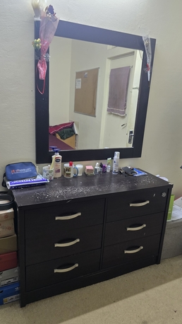 Manama, Furniture, BHD 35,  Chest Of Drawer With Mirror