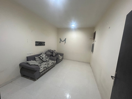 Riyadh, Apartments, Flats, Houses & Villas, 3 BR,  Flat For Rent In Wadi Laban