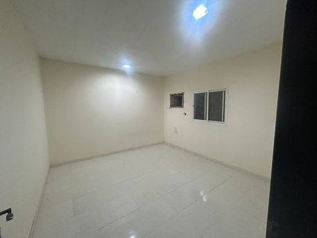 Riyadh, Apartments, Flats, Houses & Villas, 3 BR,  Flat For Rent In Wadi Laban