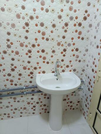 Abqaiq, Apartments, Flats, Houses & Villas, Furnished Family Flat Available Ealectricity And Water Bill Include 1200