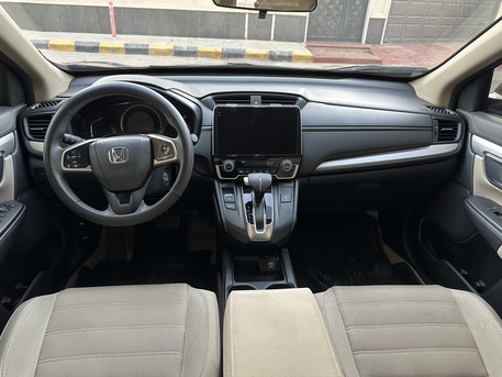 Riyadh, Vehicles, Cars & Trucks , SAR 63000,  Honda CR-V,  2018,  Automatic,  97000 KM,