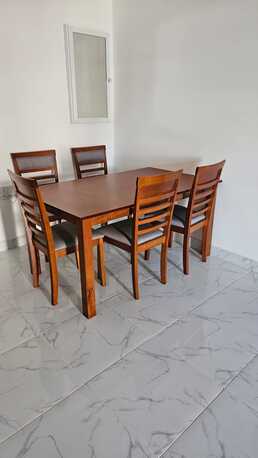 East Riffa, Furniture, BHD 120,  6 Chair Dining Table For Sale