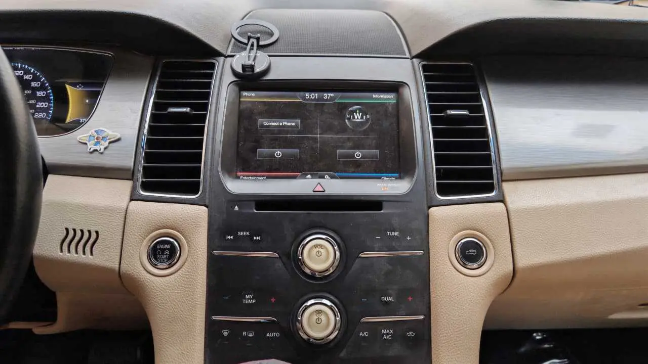 Riyadh, Vehicles, Cars & Trucks , SAR 38000,  تورس نص فل سعودي,  2015,  Automatic,  311000 KM,
