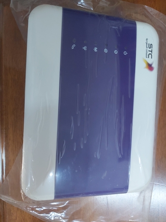 Al Mazruiyah, Collectibles, SAR 100,  Huawei Router