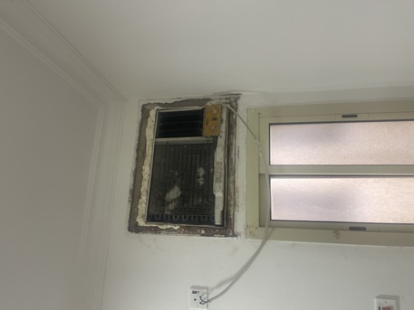 Dammam, Air Conditioners, SAR 1600,  Window AC 2 Quantity Each 500 SAR And Refrigerator Is 600