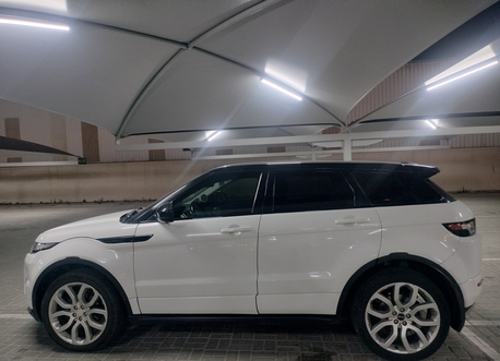 Manama, Vehicles, Cars & Trucks , Land Rover Range Rover,  2015,  Automatic,  100000 KM,   Range Rover Evoque