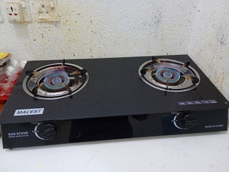 Al Janadriyah, Appliances, SAR 250,  Gas Stove+Cylinder (URGENT Sale)