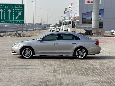 Manama, Vehicles, Cars & Trucks , BHD 2600,  Volkswagen Passat,  2014,  Automatic,  169000 KM,    (Grey)