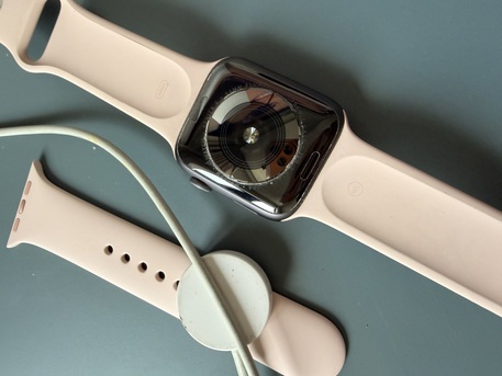 Riyadh, Electronics, SAR 500,  Original Apple Watch Series 4 44MM GPS &ndash; Aluminum Case