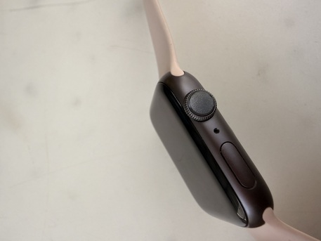 Riyadh, Electronics, SAR 500,  Original Apple Watch Series 4 44MM GPS &ndash; Aluminum Case