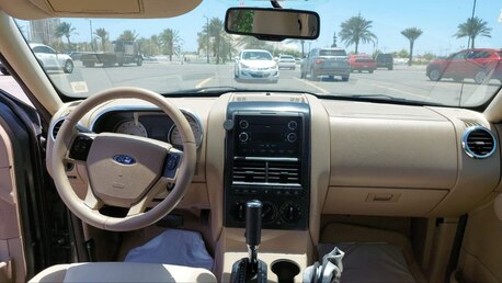 Al Hamra, Vehicles, Cars & Trucks , SAR 13000,  Ford Explorer,  2010,  Automatic,  350000 KM,   XLT 4L V6 SOHC Engine 4WD 7 Seaters