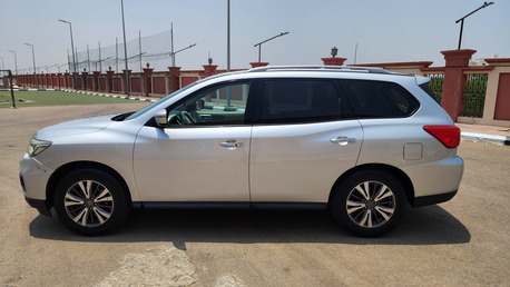 Jizan, Vehicles, Cars & Trucks , SAR 45000,  Nissan Pathfinder,  2018,  Automatic,  220000 KM,
