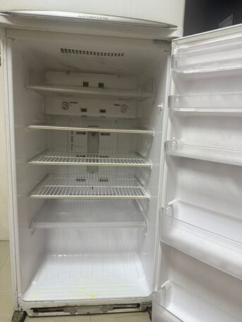 Khobar, Electronics, SAR 500,  Mitsubishi Refrigerator